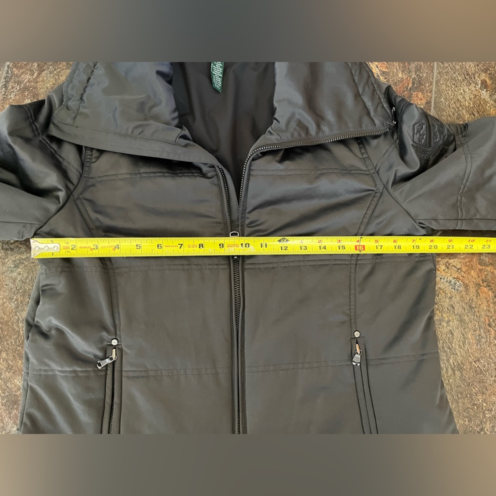 Women’s Ralph Lauren Active black full 2 way zipper, collar with toggles. Large - Picture 11 of 16